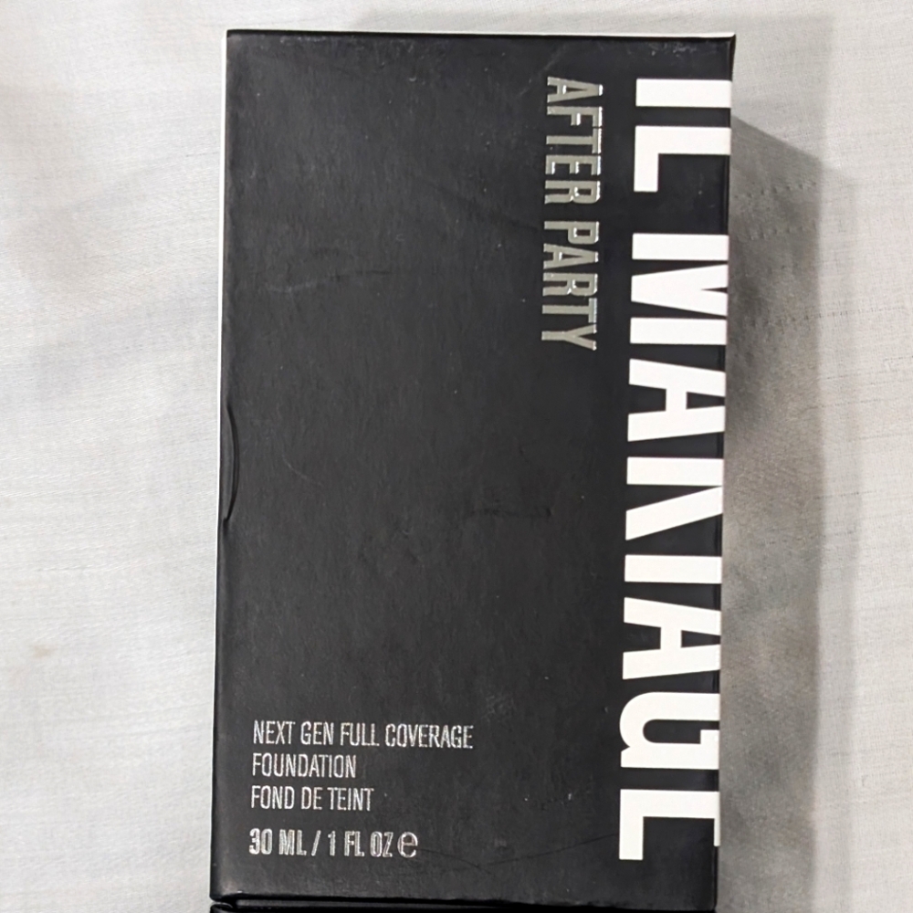 Il Makiage after party foundation. Color 55.